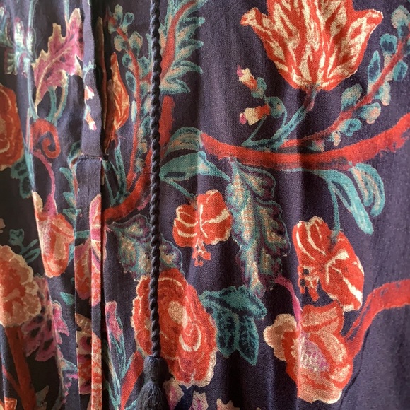 Lucky Brand- NWOT floral blouse!! - Picture 4 of 5